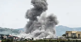 লেবাননের হারিস ও গান্দুরিয়ায় ইসরাইলের বিমান হামলা